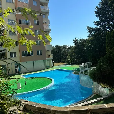 Apartment Summer Breeze Park - Nikea Park Complex